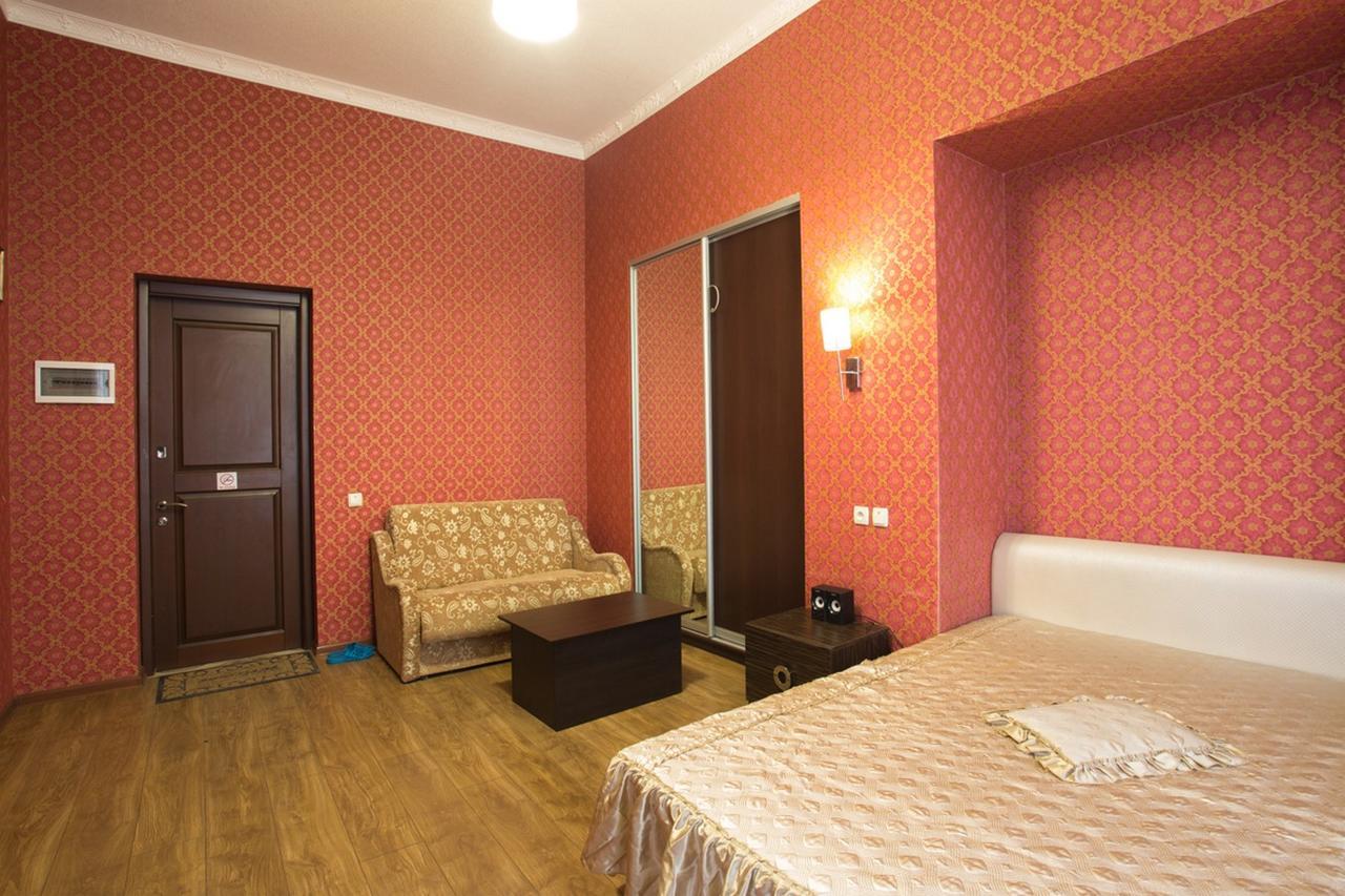 Rymarska Apart Hotel Jarkov Exterior foto